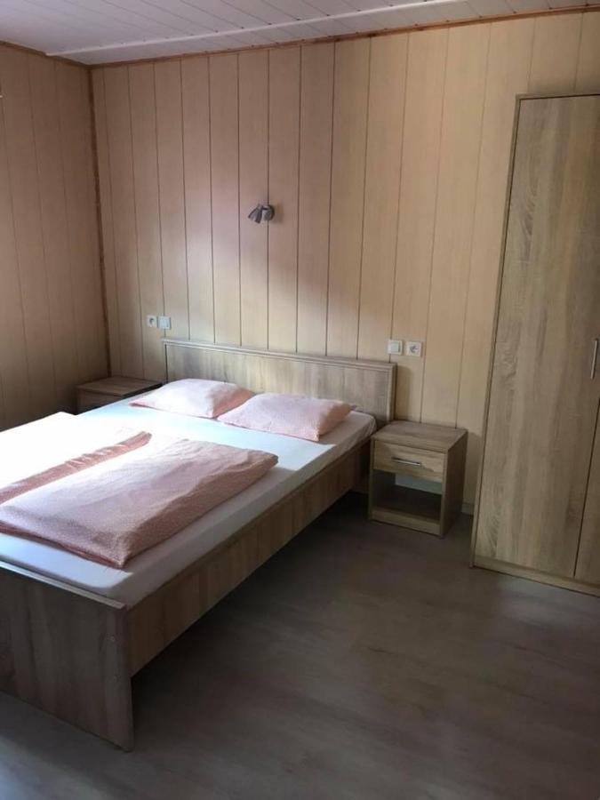 Zielony Zakatek Chlapowo Domki I Pokoje Wladyslawowo Exterior photo