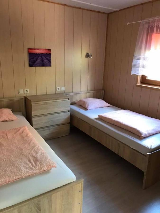 Zielony Zakatek Chlapowo Domki I Pokoje Wladyslawowo Exterior photo