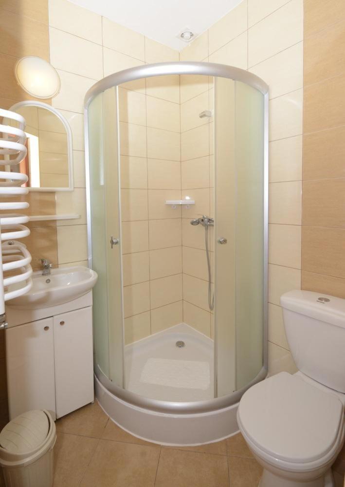 Zielony Zakatek Chlapowo Domki I Pokoje Wladyslawowo Exterior photo